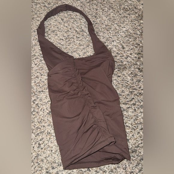 Women’s Brown Halter Tank Top - Picture 4 of 6